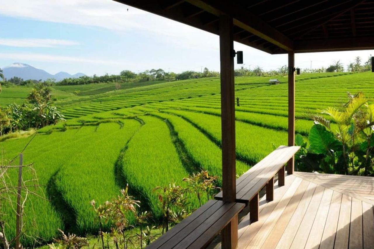Bulung Daya Beach Villa Retreat Antasari Екстериор снимка
