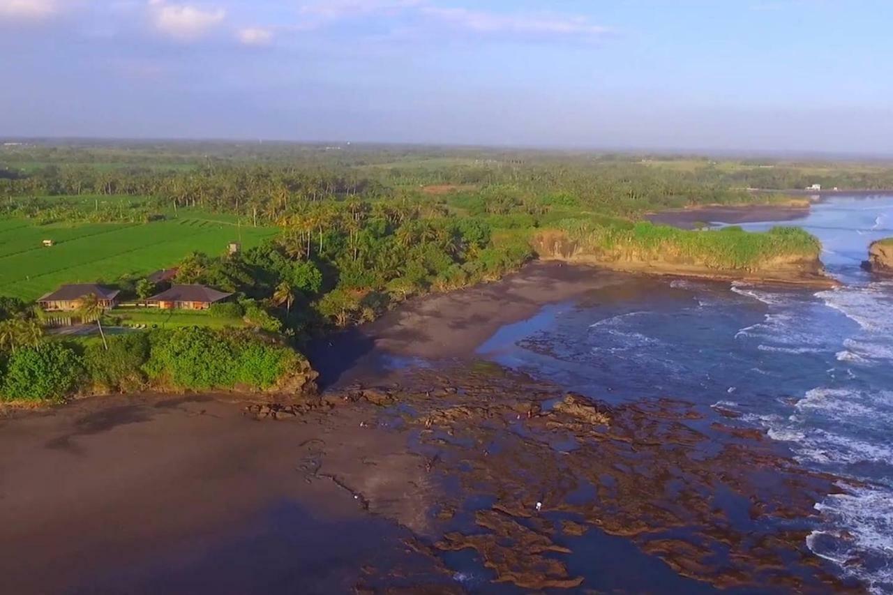 Bulung Daya Beach Villa Retreat Antasari Екстериор снимка