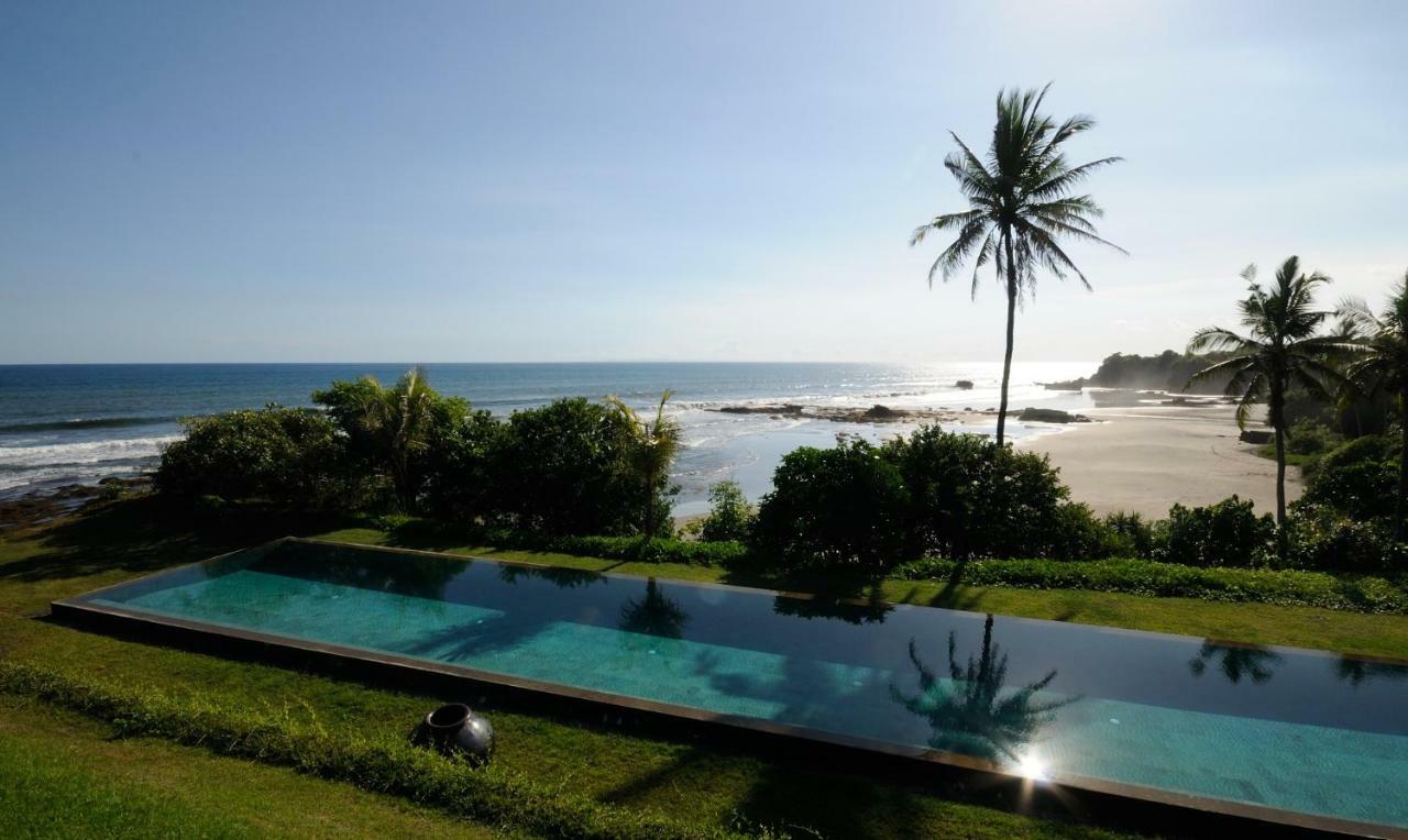Bulung Daya Beach Villa Retreat Antasari Екстериор снимка